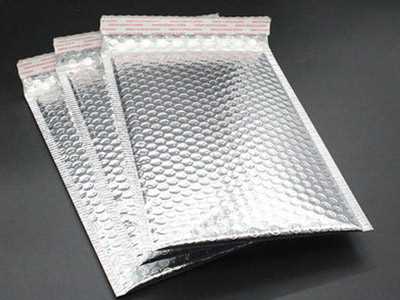 珠光膜牛皮紙氣泡袋價(jià)格